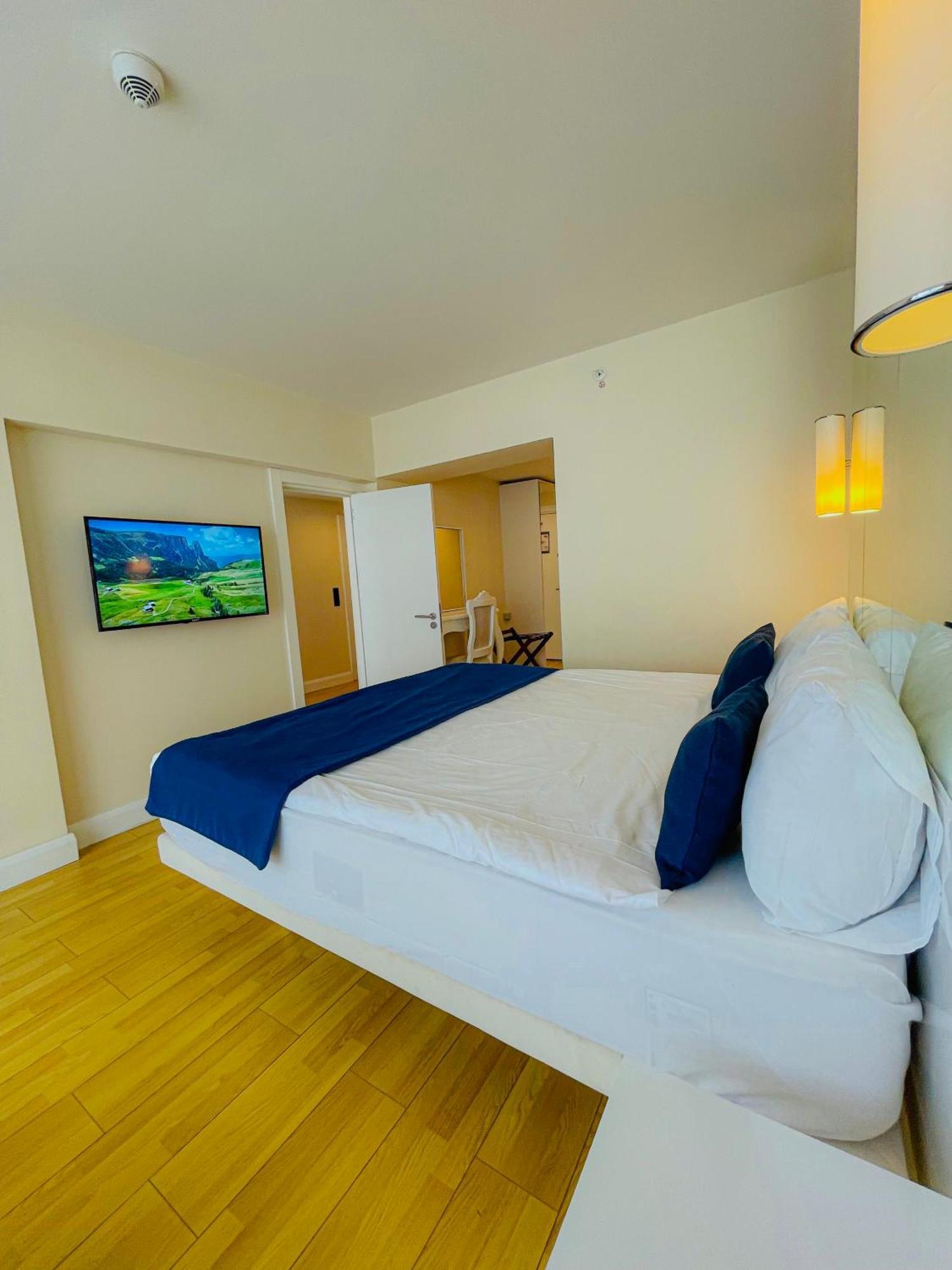 Luxury Batumi Hotel المظهر الخارجي الصورة