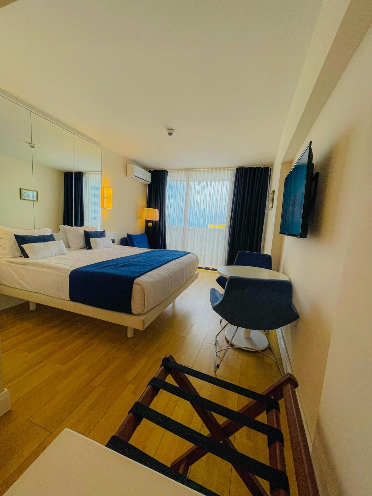 Luxury Batumi Hotel المظهر الخارجي الصورة