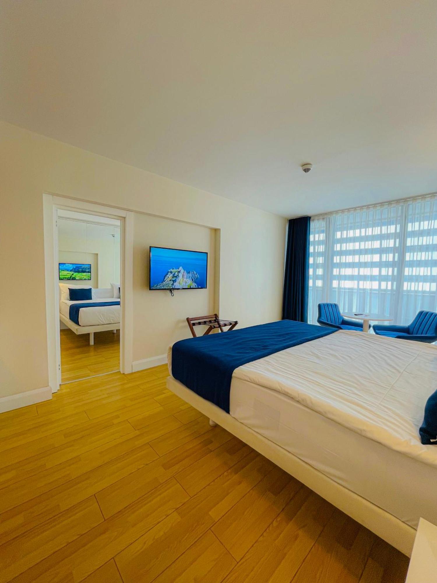 Luxury Batumi Hotel المظهر الخارجي الصورة
