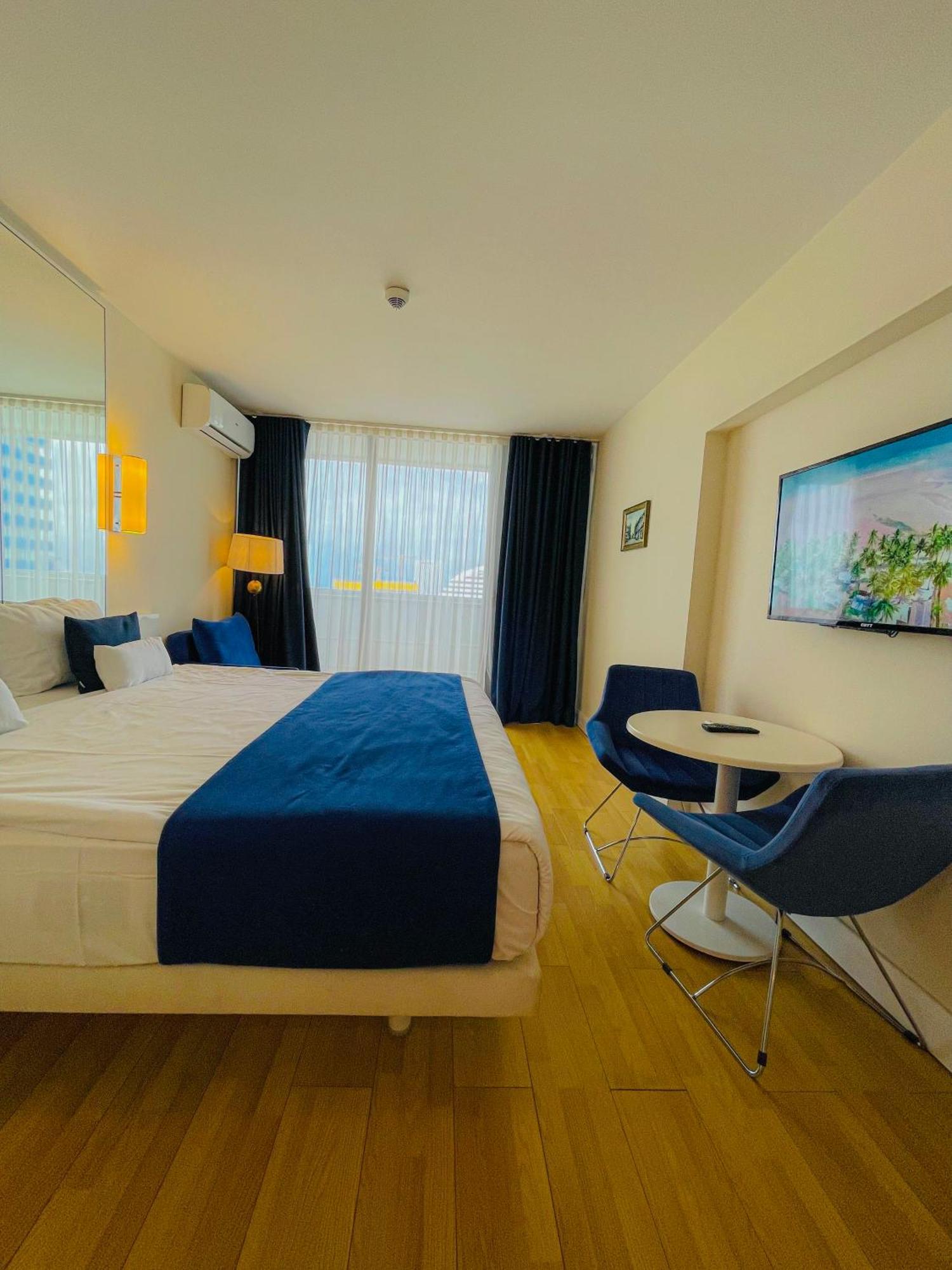 Luxury Batumi Hotel المظهر الخارجي الصورة