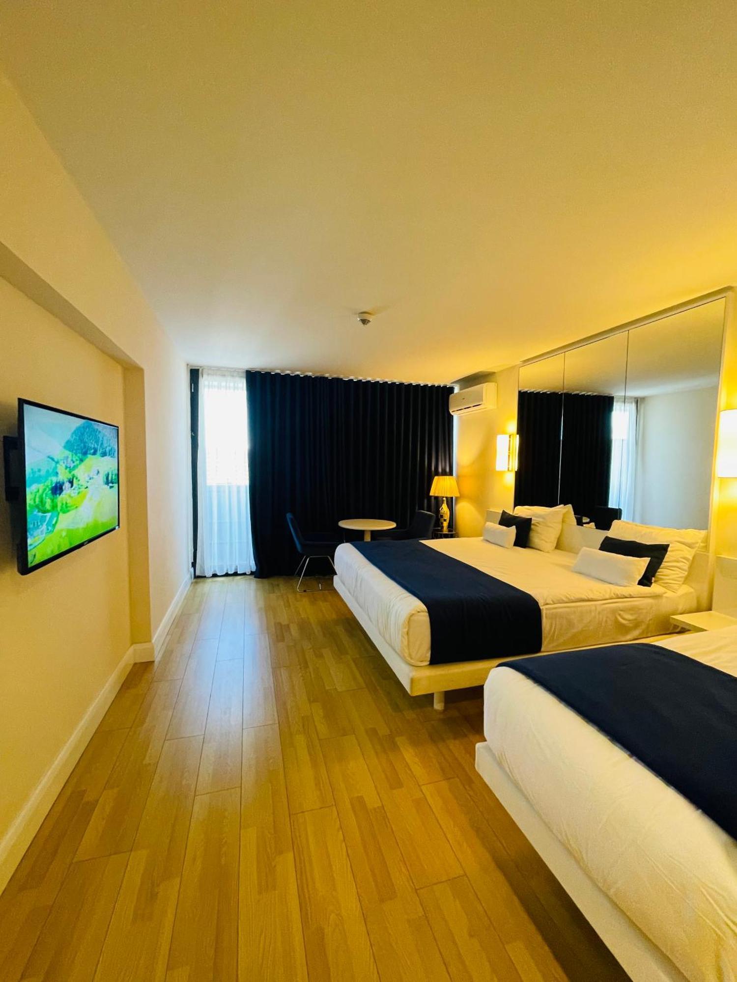 Luxury Batumi Hotel المظهر الخارجي الصورة