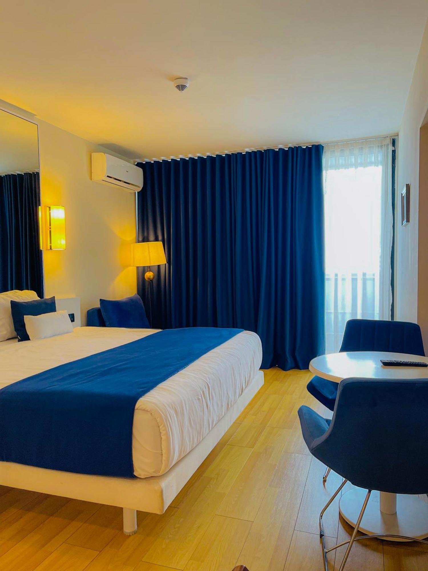 Luxury Batumi Hotel المظهر الخارجي الصورة